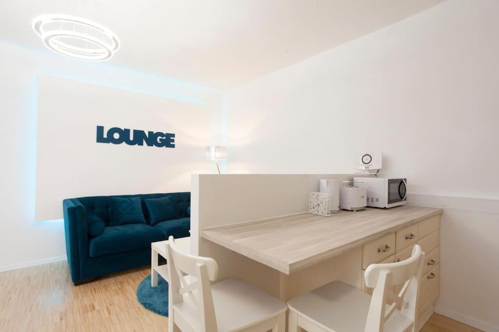 Exclusive 2-Room Souterrain Apartment Nuremberg ภายนอก รูปภาพ
